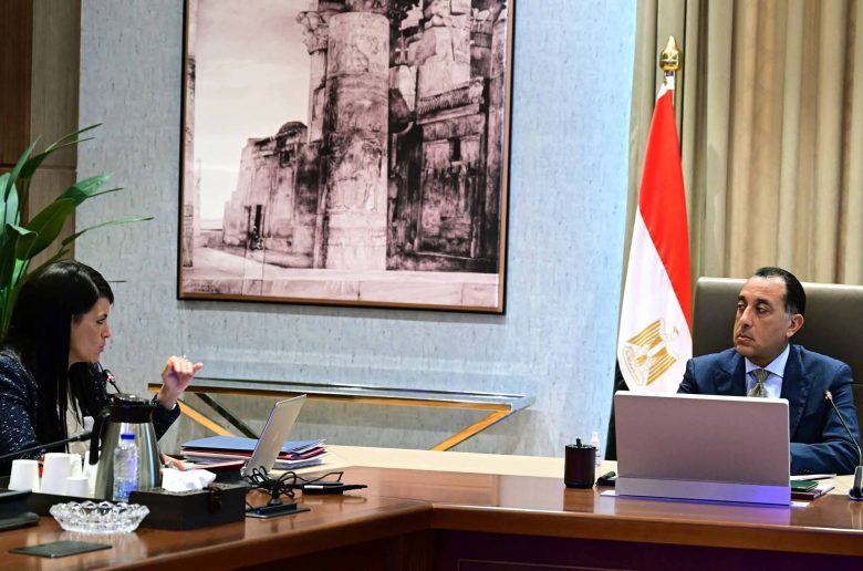 رئيس الوزراء يستعرض الموقف عقب إطلاق الإصدار الأول من السردية الوطنية للتنمية