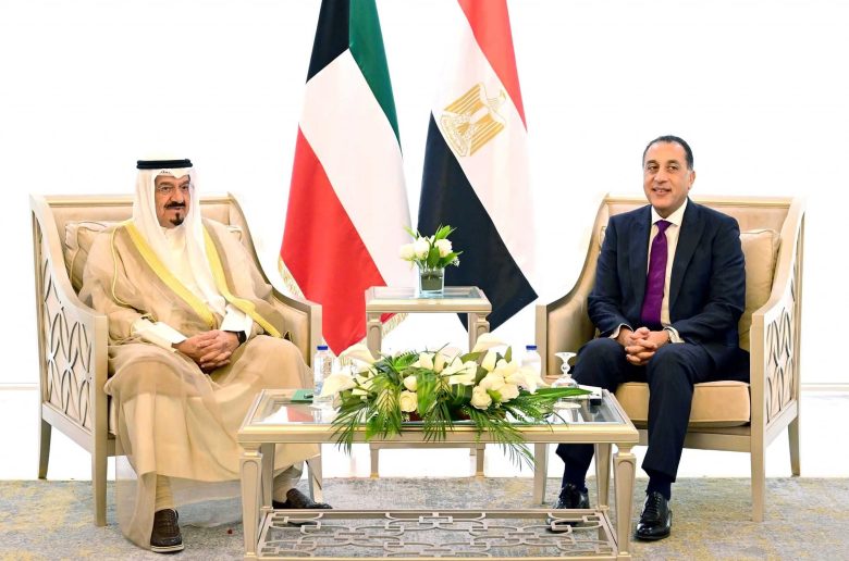 رئيسا وزراء مصر والكويت يعقدان جلسة مباحثات موسعة لبحث القضايا المشتركة