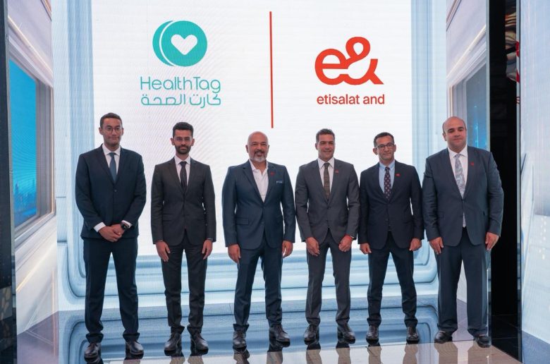 إي آند مصر وHealthTag توقعان اتفاقية تعاون لدمج الخدمات المالية والرعاية الطبية