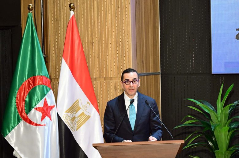 وزير الاستثمار: رصيد الاستثمارات المصرية في الجزائر نحو 5.7 مليار دولار