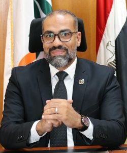 مصطفى صلاح العضو المنتدب لشركة المهندس لتأمينات الحياة