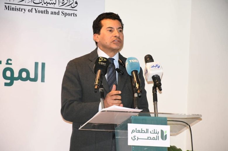 وزير الشباب: يعلن تفاصيل النسخة العاشرة من ماراثون زايد الخيري لصالح بنك الطعام