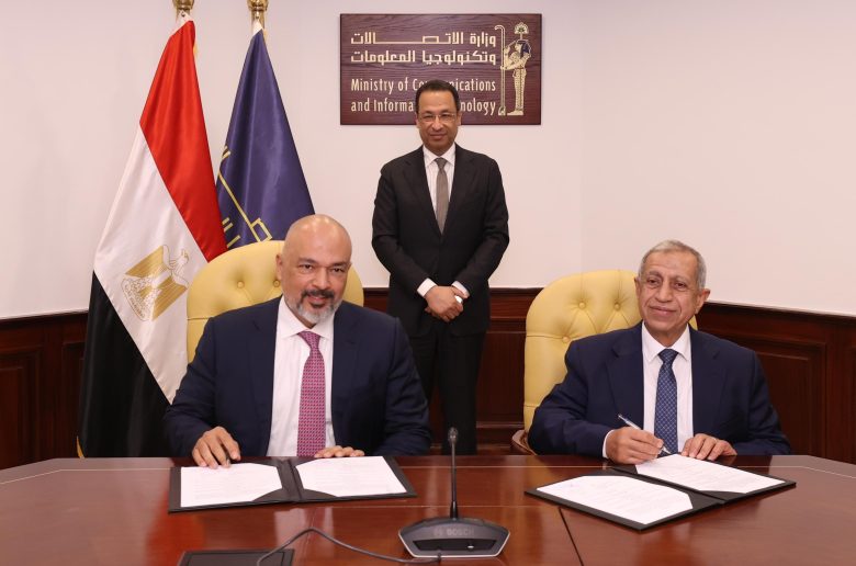 إي آند مصر والأكاديمية العربية للعلوم والتكنولوجيا يوقعان بروتوكول تعاون 