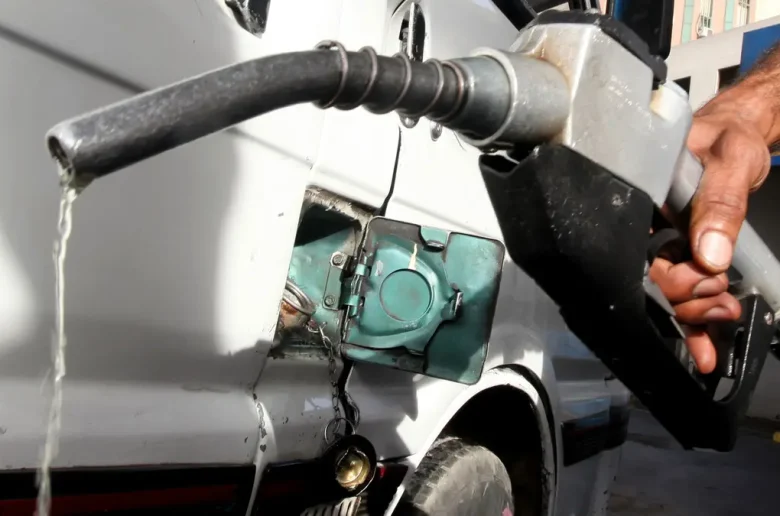 آلية التسعير التلقائي للوقود