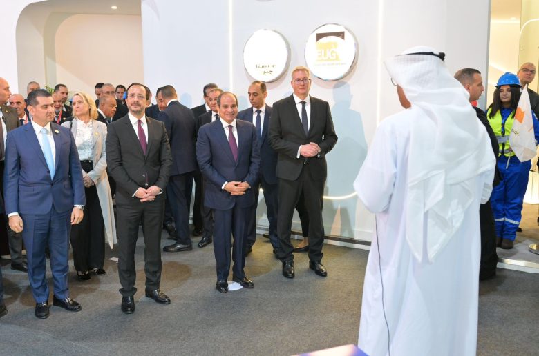 جولة الرئيس السيسي في معرض إيجبس