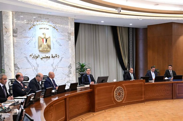 رئيس الوزراء يوجه بالعمل على تشجيع وتحفيز المستثمرين المصريين للتوسع بإفريقيا
