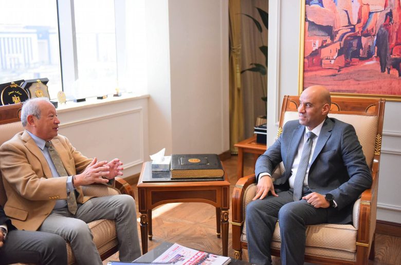 وزير العمل: نحرص على الاستفادة من خبرات القطاع الخاص بمجالات التدريب والتشغيل