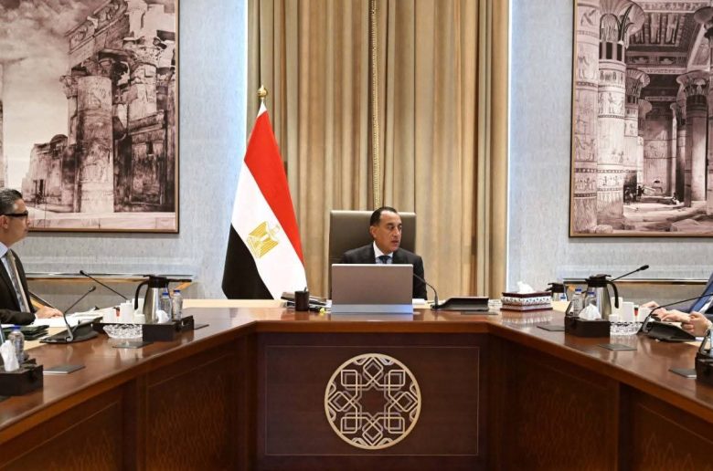 رئيس الوزراء: نعتزم التوسع في توزيع ونشر «السيارات المبردة» لبيع السلع بالمحافظات