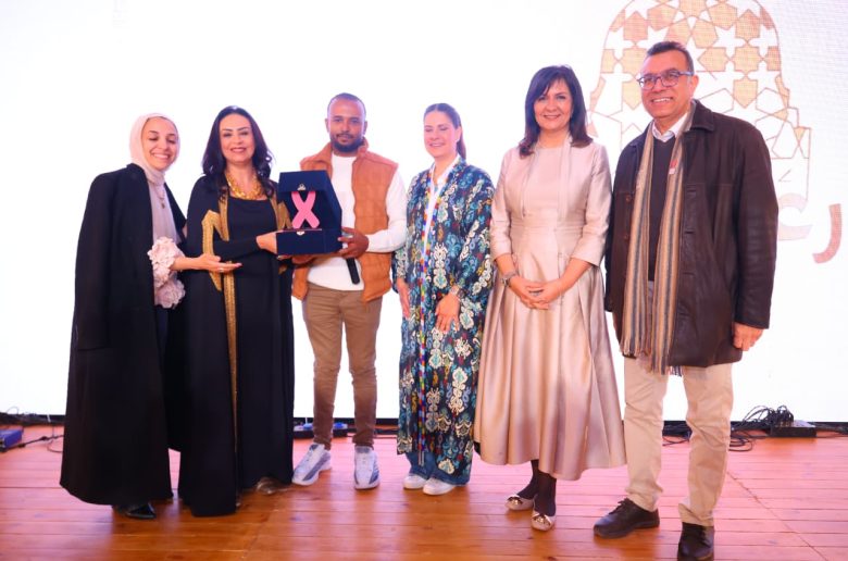 وزارة التضامن وبنك ناصر يتحملان تكلفة علاج 100 سيدة من قوائم انتظار «بهية»