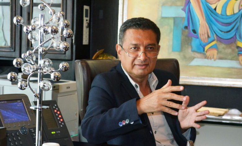 الدكتور وفيق البرديسي، رئيس مجموعة مينا فارم للأدوية والصناعات الكيماوية