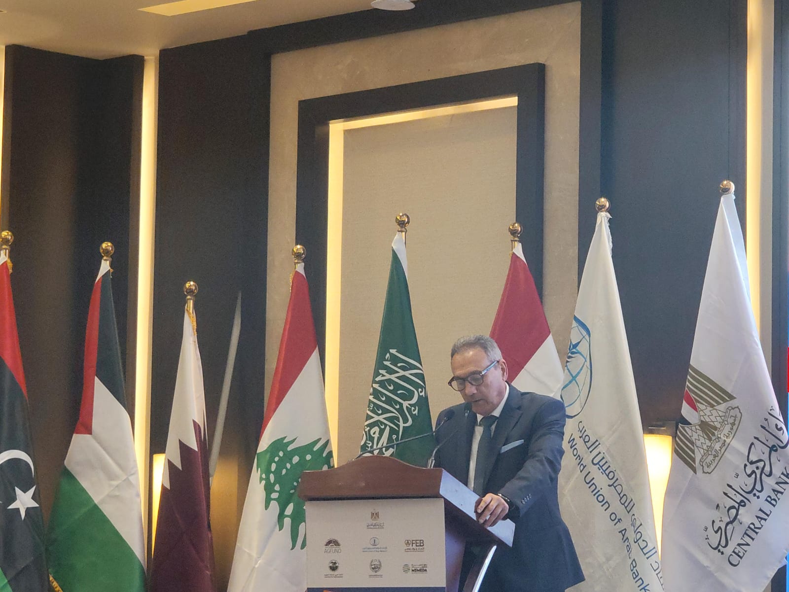 رئيس اتحاد المصارف: المؤسسات المصرفية العربية تتحمل مسؤولية كبيرة في دفع عجلة التنمية