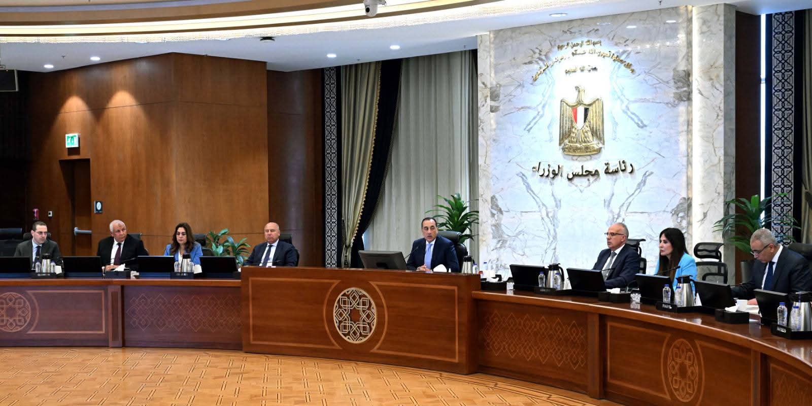 رئيس الوزراء يُتابع تنفيذ مشروعي «رأس الحكمة» و«شمس الحكمة» بالساحل الشمالي