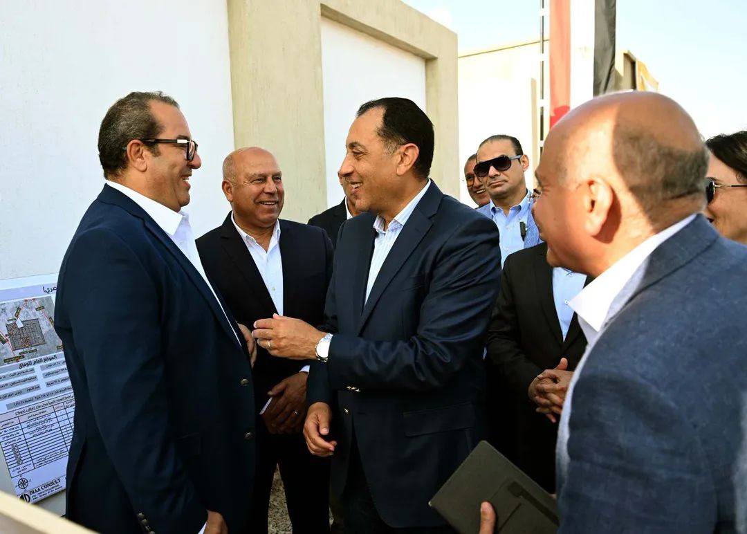 رئيس الوزراء يتابع تنفيذ مشروع إنشاء 17 تجمعاً تنموياً حضرياً بمركزي رفح والشيخ زويد
