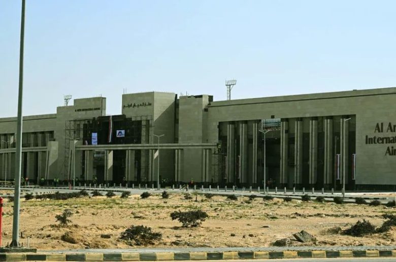 رئيس الوزراء يتابع تنفيذ مشروع تطوير مطار العريش الدولي