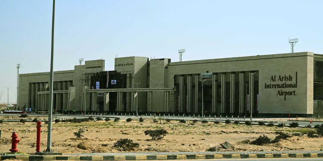 رئيس الوزراء يتابع تنفيذ مشروع تطوير مطار العريش الدولي