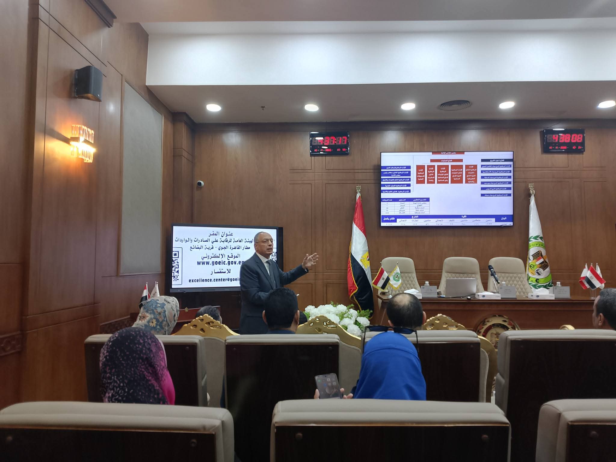 رئيس الرقابة على الصادرات: لأول مرة عدد سجلات المصدرين يتجاوز المستوردين