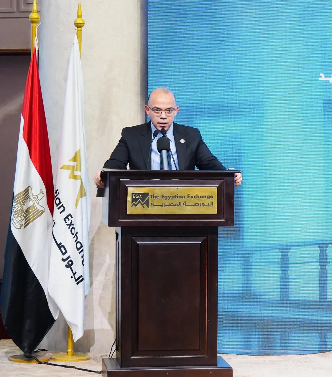 الحكومة تتجه لربط التعليم بالاقتصاد.. ومحافظ استثمارية للطلاب داخل البورصة المصرية