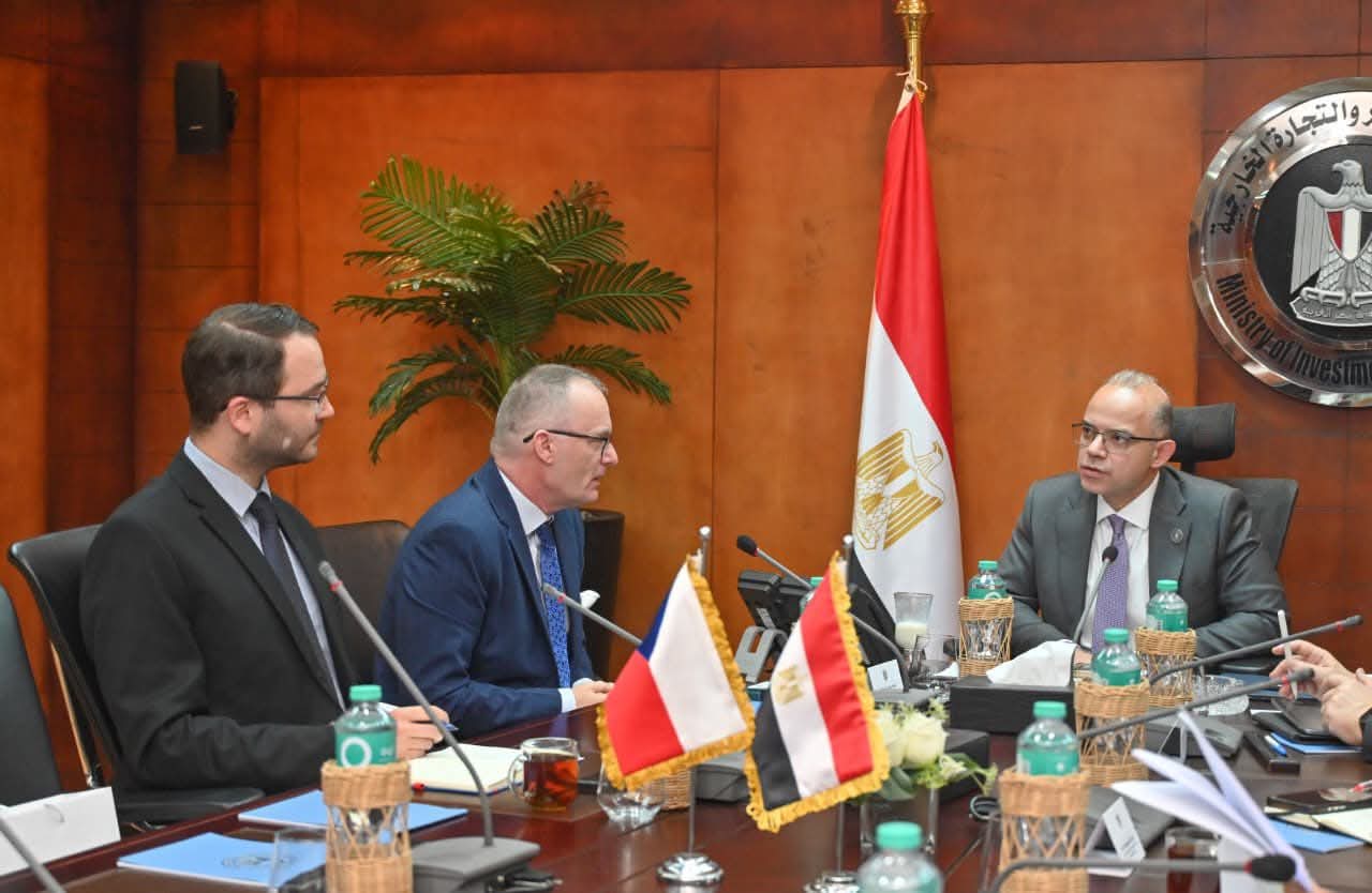 مباحثات مصرية تشيكية لدعم الاستثمار في التعدين والتكنولوجيا والطائرات بدون طيار