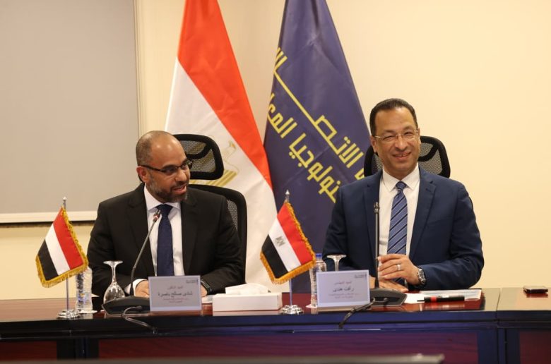 وزير الاتصالات يبحث مع نظيره اليمني تعزيز التعاون المشترك بمجالات التحول الرقمي