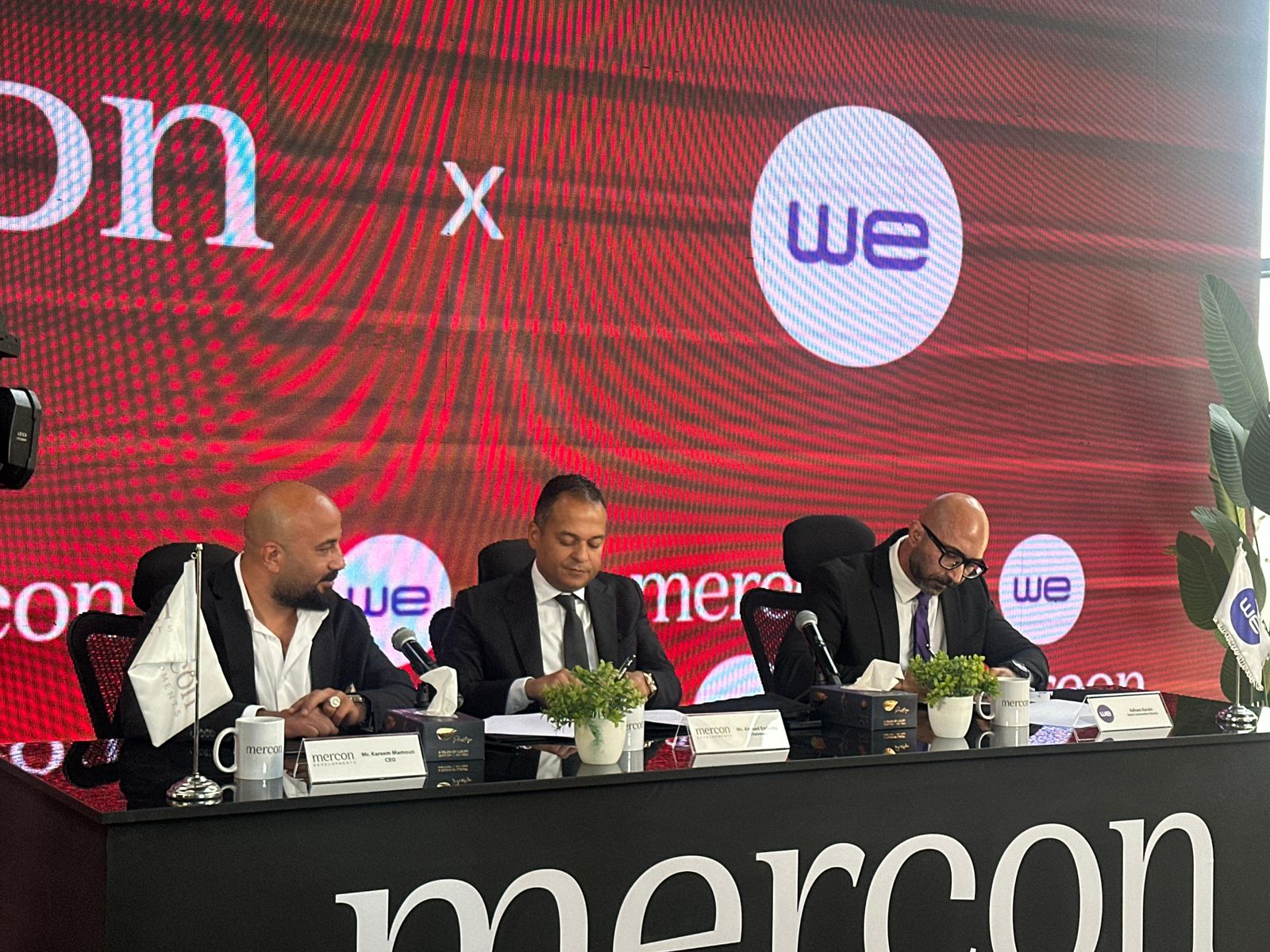 المصرية للاتصالات تقدم لميركون للتطوير العقاري حلول الاتصالات المتكاملة