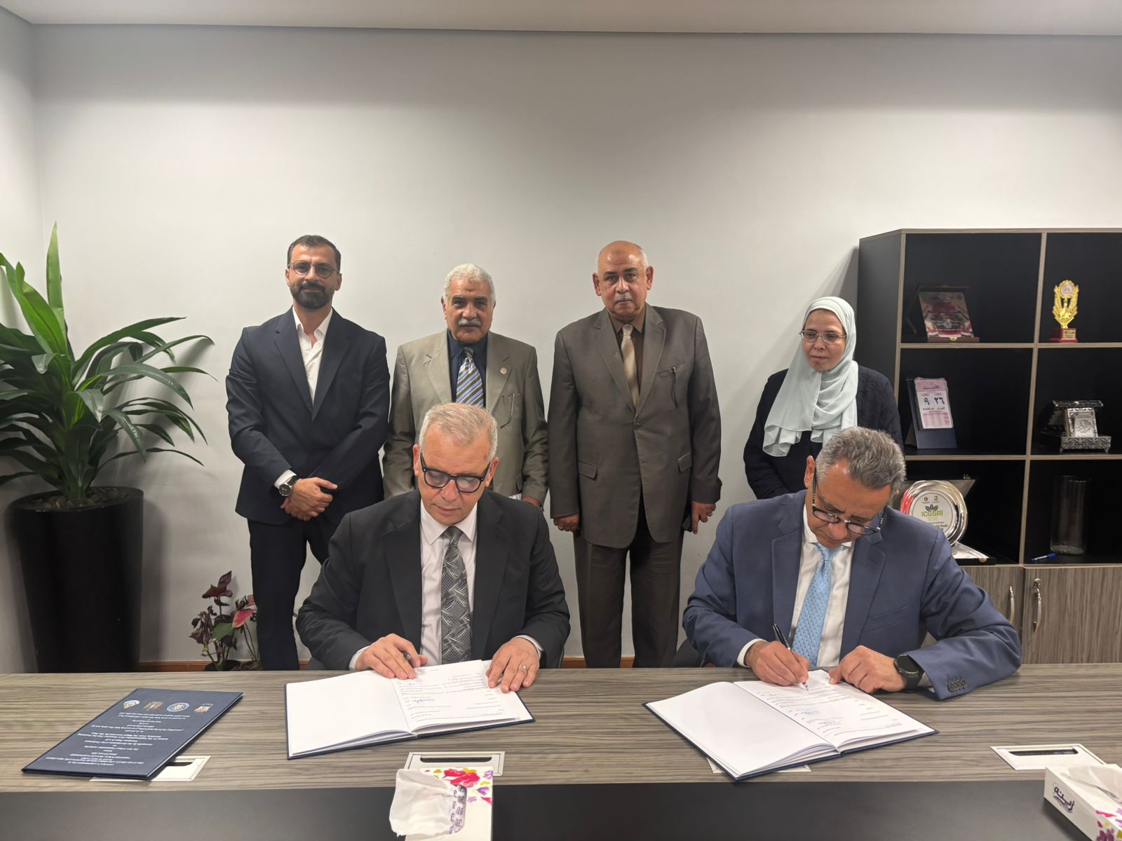 توقيع عقد بين «المجتمعات العمرانية الجديدة» وتحالف «أوراسكواليا»