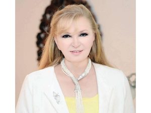الخبيرة المصرفية سهر الدماطي