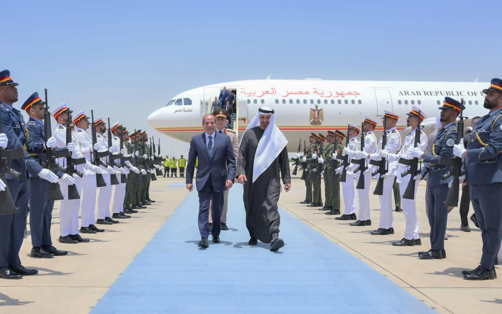 الرئيس السيسي يزور الإمارات ويبحث مع محمد بن زايد تعزيز العلاقات الثنائية