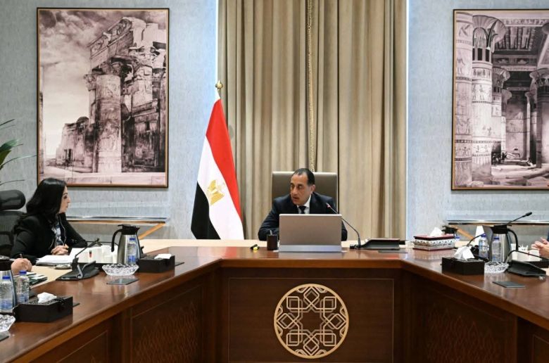 الحكومة تجهز برنامج دعم نقدى وفق شرائح ومستويات دخل المواطنين