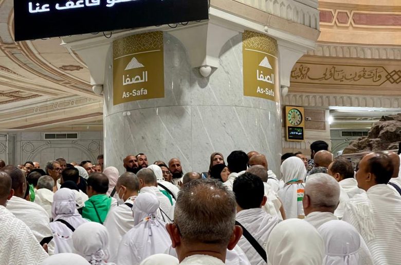 وزارة التضامن تعلن وصول 5647 حاجاً إلى الأراضي المقدسة