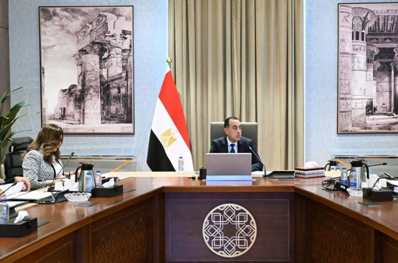 رئيس الوزراء يستعرض موقف المشروعات الخدمية والتنموية بمحافظة بني سويف