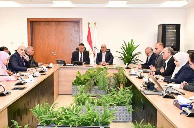 الحكومة تبحث موقف مشروعات الموارد المائية بمحافظة جنوب سيناء