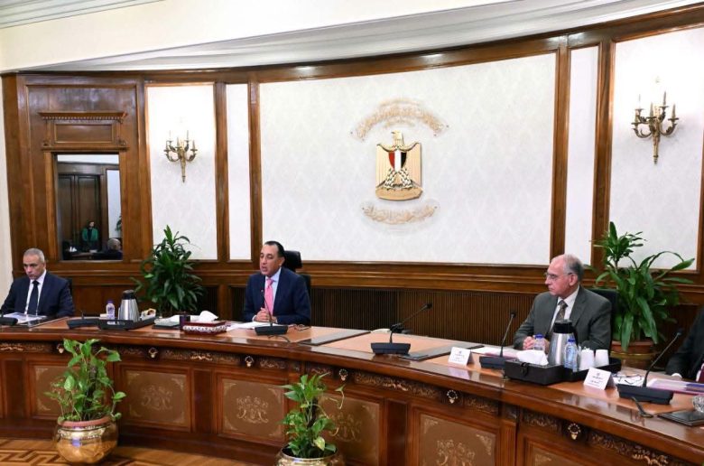 رئيس الوزراء يتابع مشروع الأجهزة التعويضية وإنشاء مجمع صناعي للأطراف الصناعية