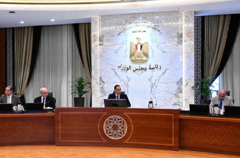 رئيس الوزراء يوجه بسرعة الانتهاء من إعداد آلية ضمان تمويل مشروعات البنية التحتية