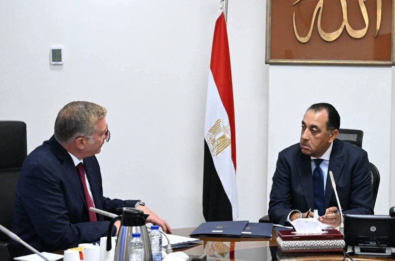 رئيس الوزراء: يشدد على مواصلة تنفيذ خطط زيادة إنتاج الطاقة وتنمية الاكتشافات الجديدة