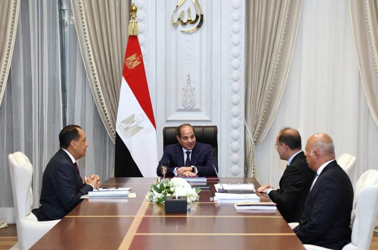 الرئيس السيسي يوجه بإطلاق حزمة التسهيلات الضريبية الثالثة