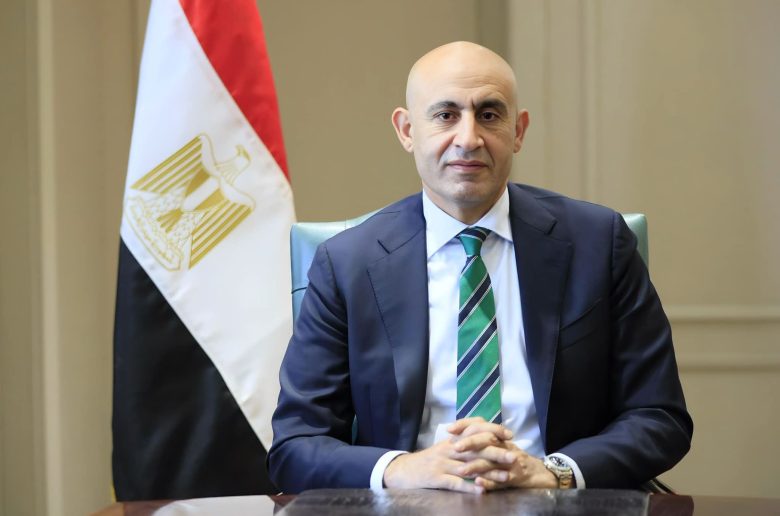 وزير التعليم يوجه بوضع مدرسة «جلوبال براديم» تحت الإشراف المالي والإداري