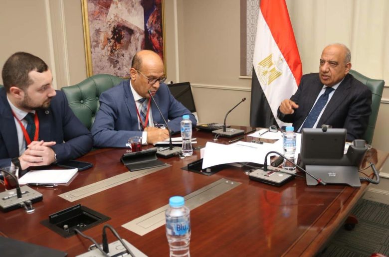 جانب من المباحثات