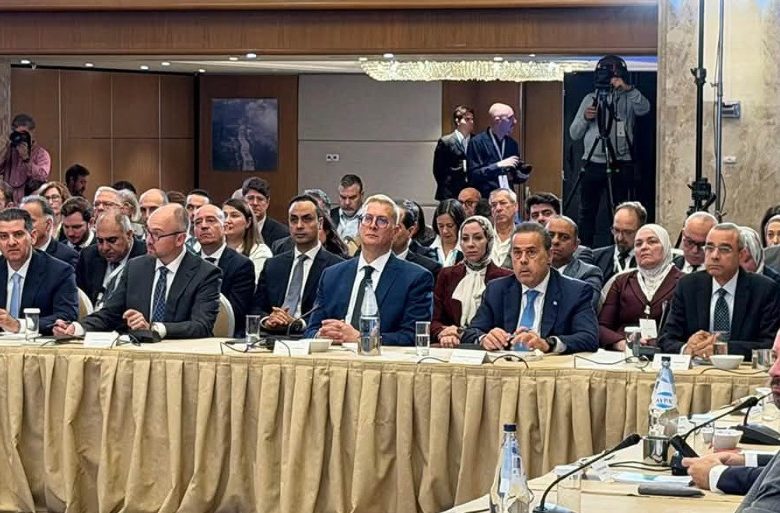 المائدة المستديرة لمنتدي غاز شرق المتوسط